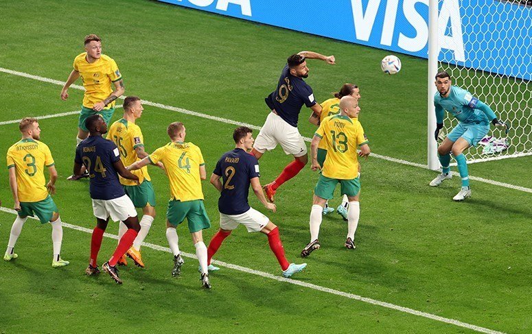 AUSTRALIA REACHES QF