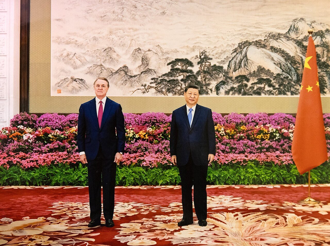 Ambassador David Perdue and Xi Jinping at Perdue's credentials ceremony in Beijing in 2025