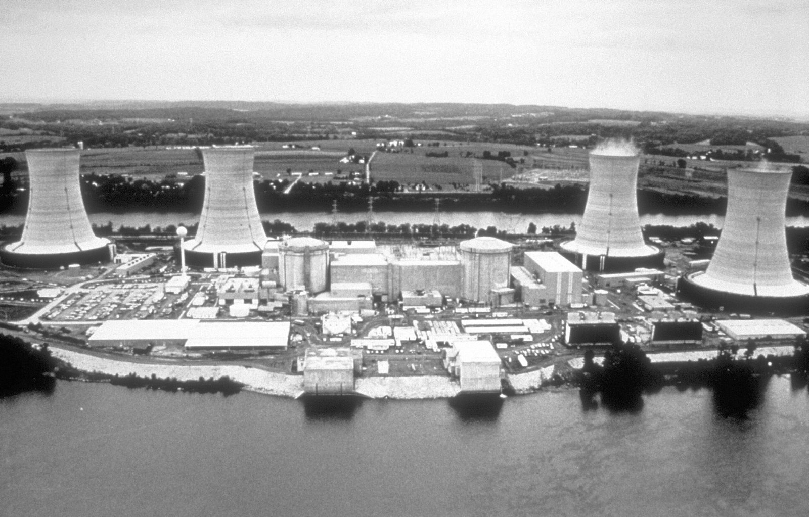 Aerial view of the Three Mile Island nuclear power plant cooling towers on the Susquehanna River, Pennsylvania