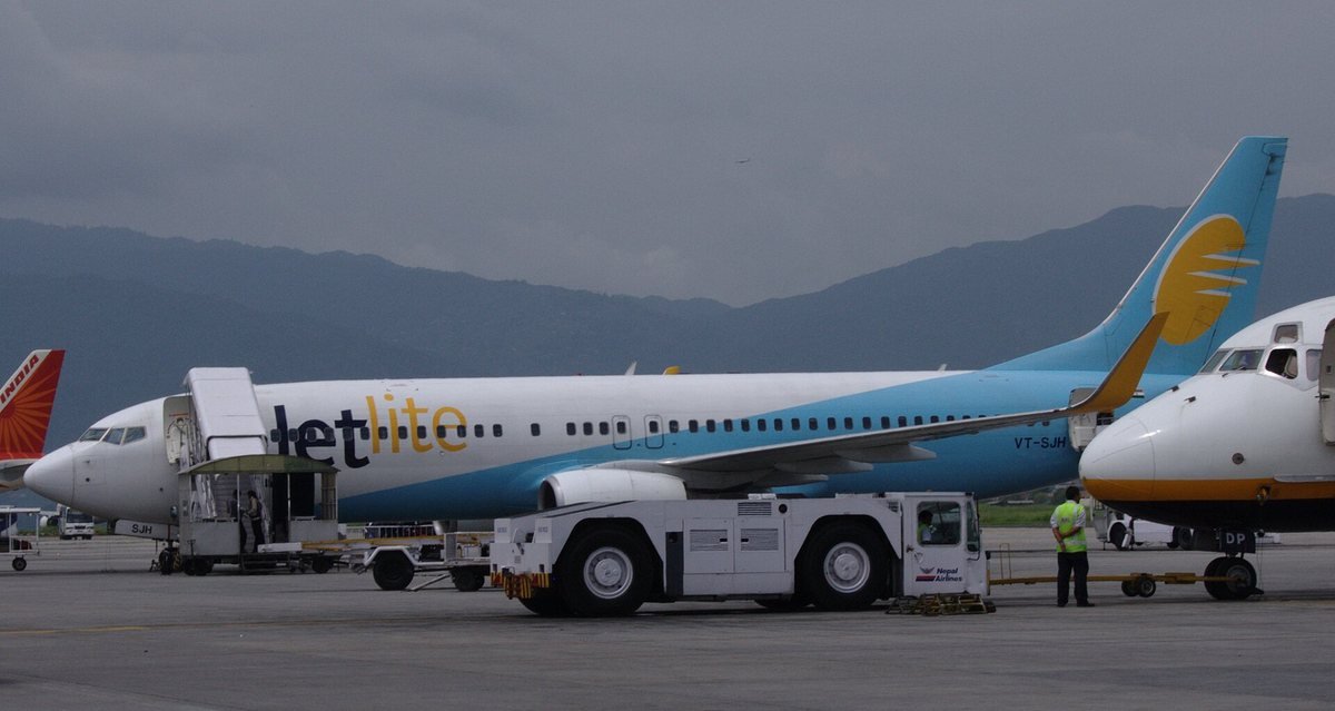 A JetLite Boeing 737-800 at Kathmandu in 2010