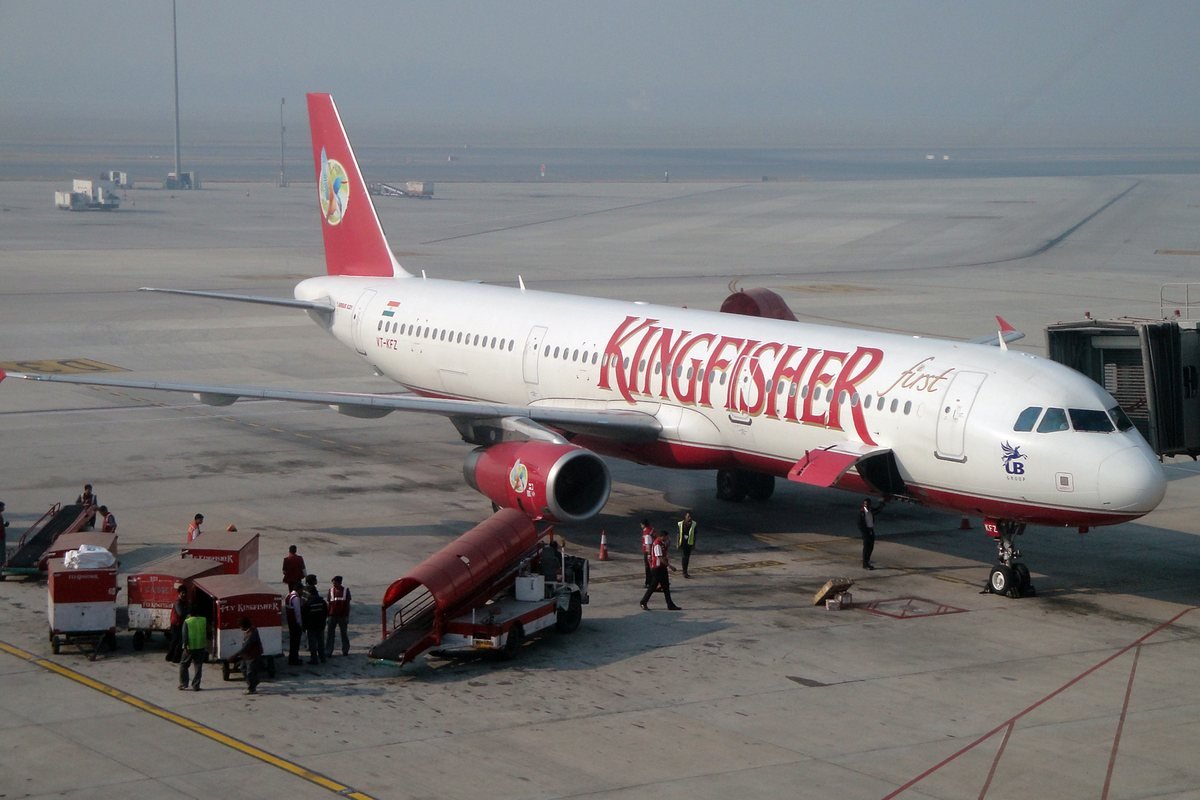 A Kingfisher Airlines Airbus A321 at Delhi in November 2011