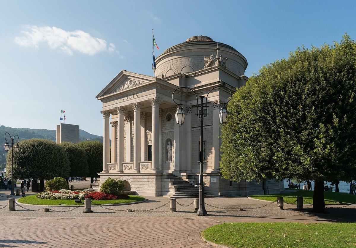 The Tempio Voltiano on the lakefront in Como, built in 1927 for the centenary of Volta’s death