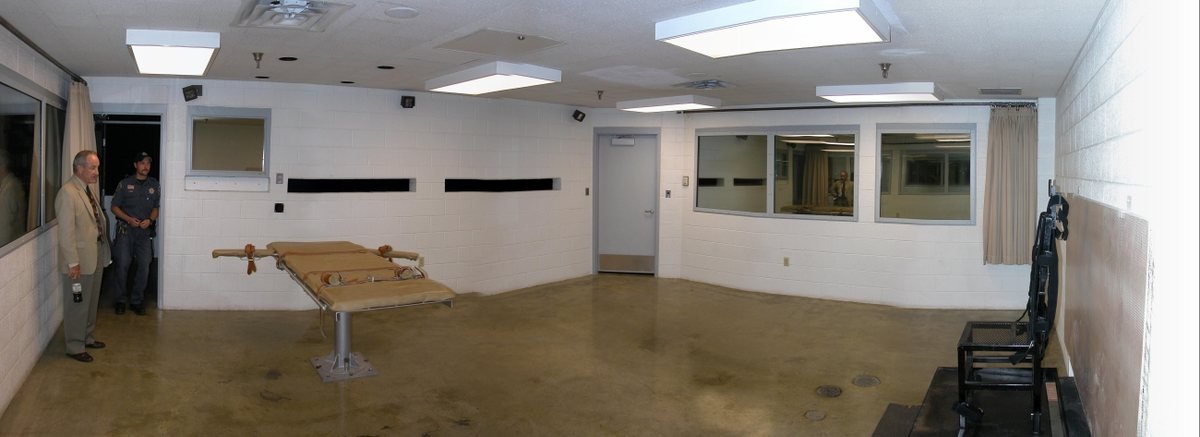 The execution chamber at Utah State Prison in Draper in 2009